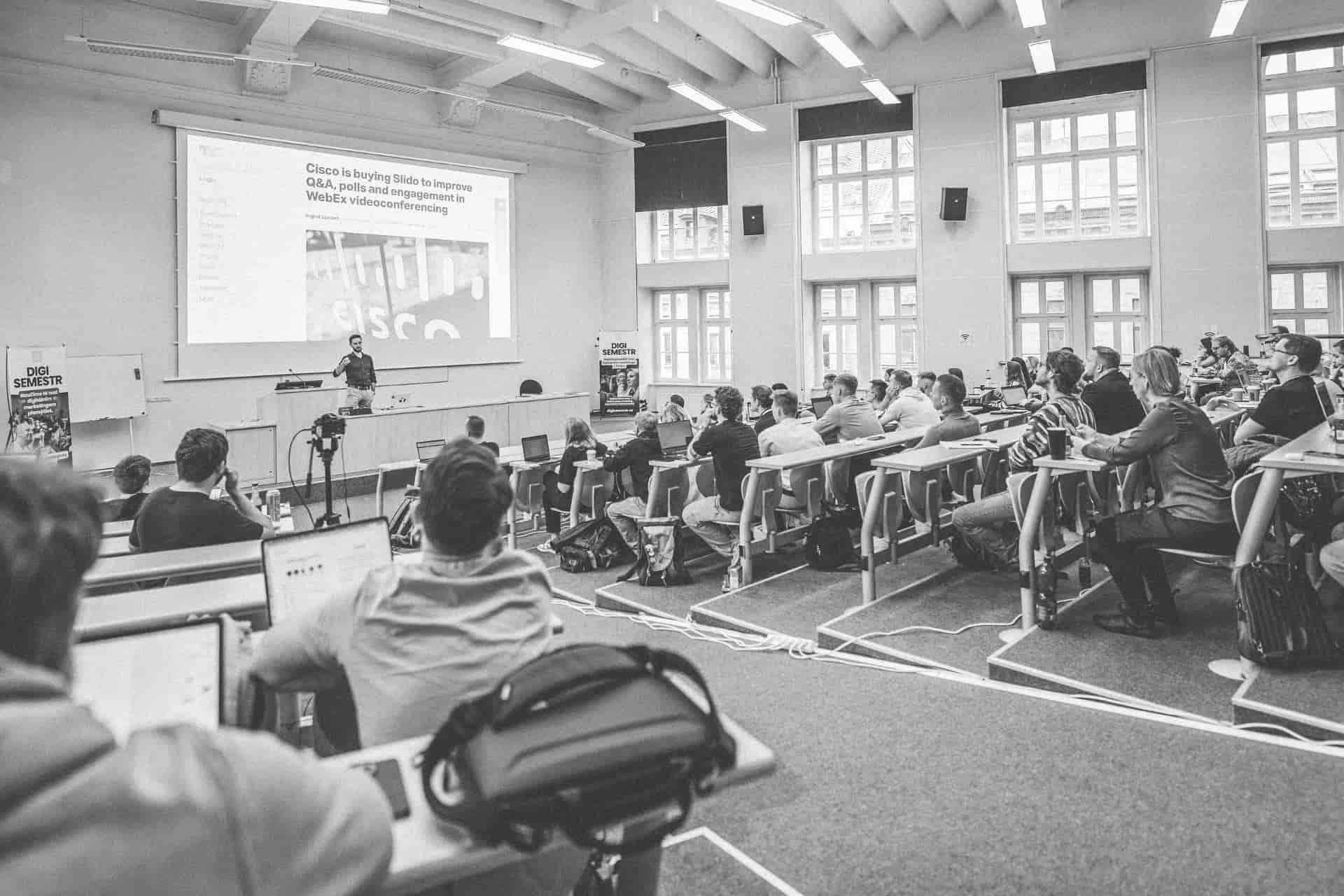 Tomáš Petrek přednášející na Masterclass